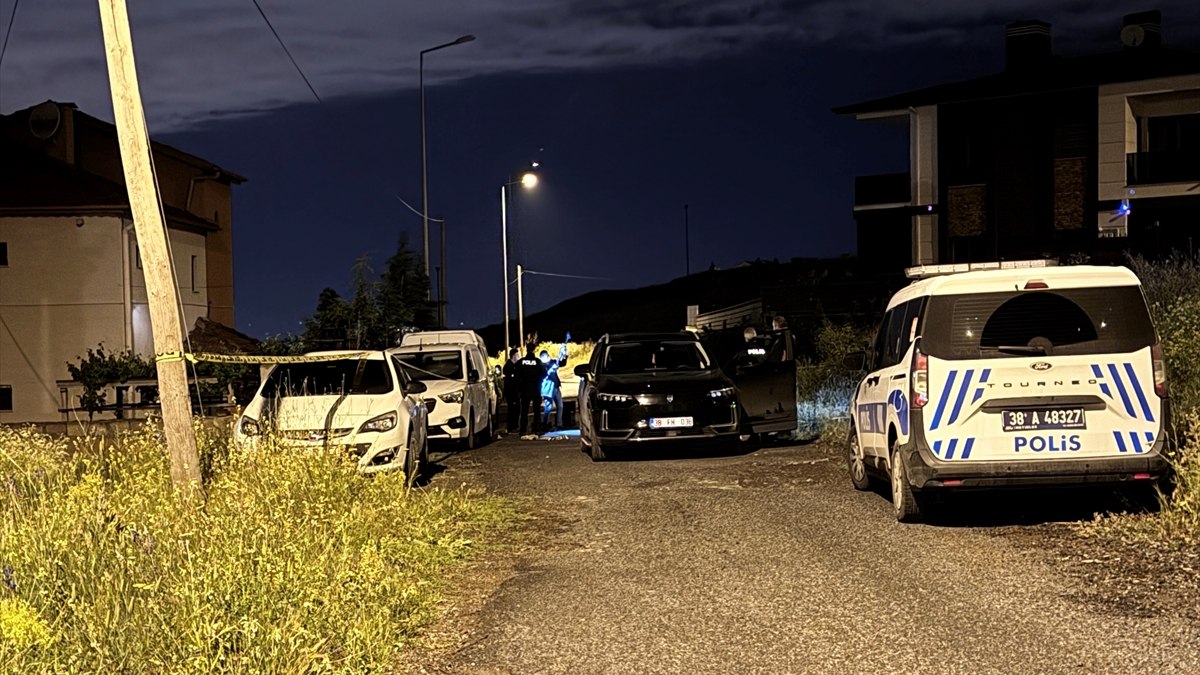Kayseri’de silahlı kavgada 3 kişi yaralandı